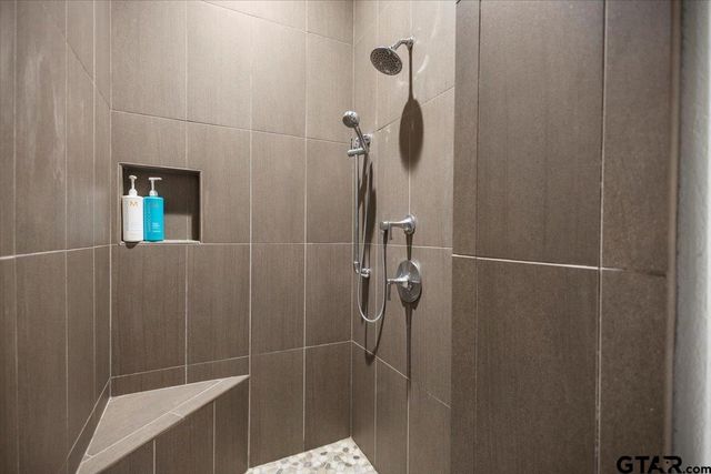 5502 NATHAN DR, Chandler, TX 75758