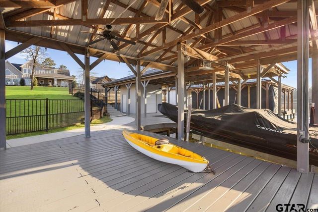 5502 NATHAN DR, Chandler, TX 75758