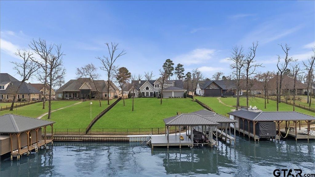 5502 NATHAN DR, Chandler, TX 75758