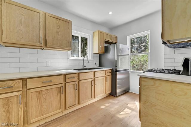 1584 Hampton Road, Akron, OH 44305