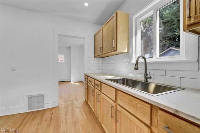 1584 Hampton Road, Akron, OH 44305