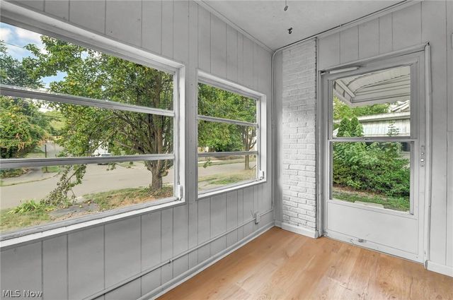 1584 Hampton Road, Akron, OH 44305