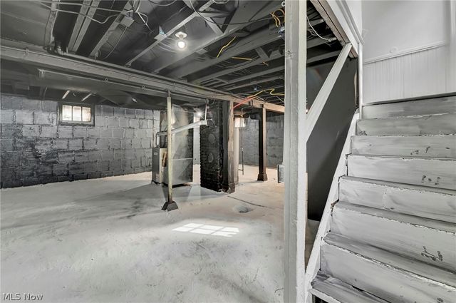 1584 Hampton Road, Akron, OH 44305