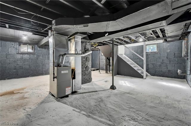 1584 Hampton Road, Akron, OH 44305