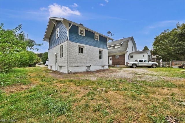 1584 Hampton Road, Akron, OH 44305