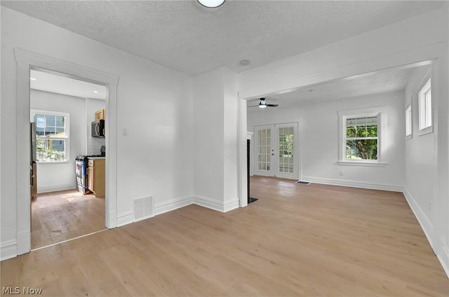 1584 Hampton Road, Akron, OH 44305