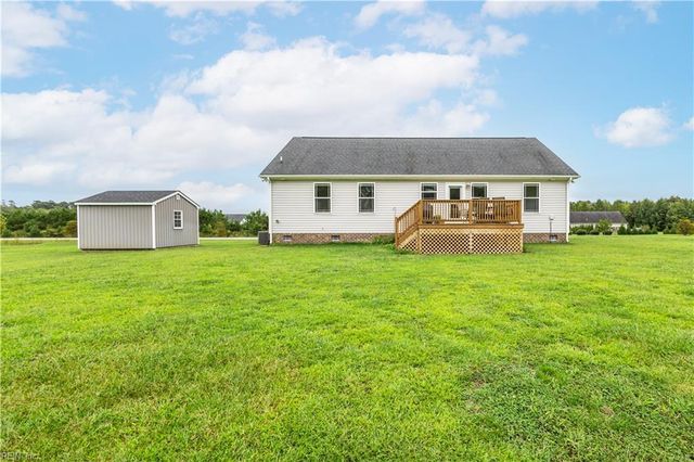 100 Smitty LN, Moyock, NC 27958