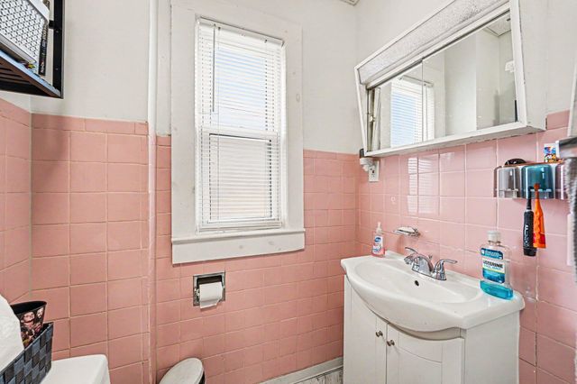 1822 4th Street, Wyandotte City, MI 48192