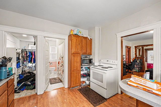 1822 4th Street, Wyandotte City, MI 48192