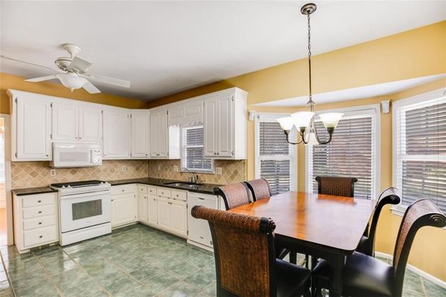 3639 Fowler Ridge, Douglasville, GA 30135