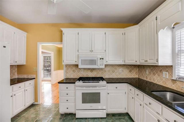 3639 Fowler Ridge, Douglasville, GA 30135