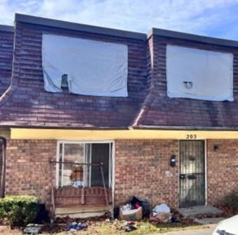 203 Peyton SW Place, Atlanta, GA 30311