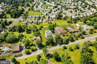 530 STATION RD, Quakertown, PA 18951