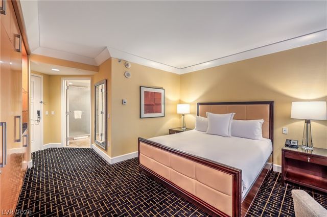 2000 Fashion Show Drive 5417, Las Vegas, NV 89109