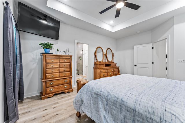 3 Arrow Drive, Bella Vista, AR 72714
