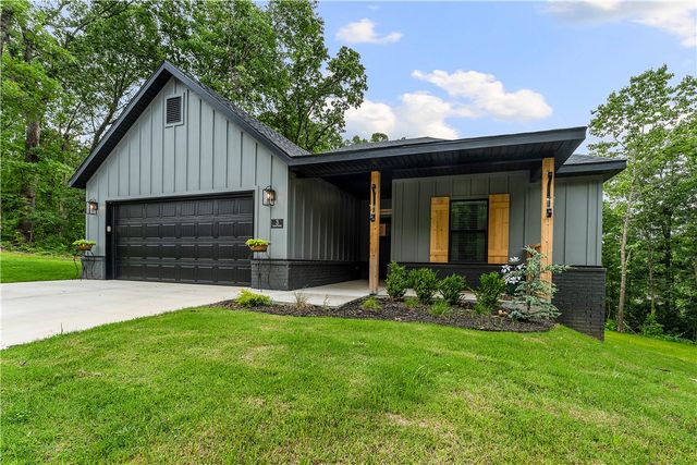 3 Arrow Drive, Bella Vista, AR 72714