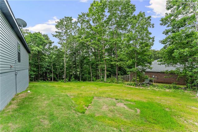 3 Arrow Drive, Bella Vista, AR 72714