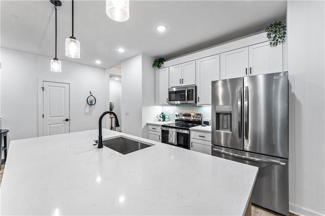 3 Arrow Drive, Bella Vista, AR 72714
