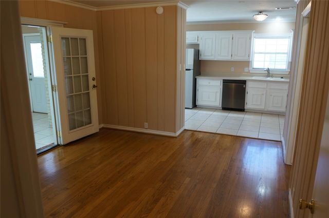 9905 Westview Drive, Houston, TX 77055