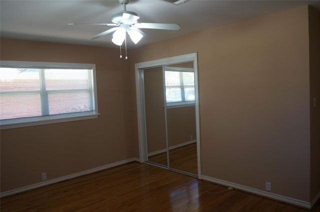9905 Westview Drive, Houston, TX 77055