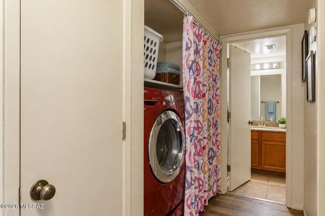 4646 N Laird Way, Tucson, AZ 85705