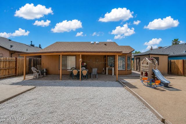 4646 N Laird Way, Tucson, AZ 85705