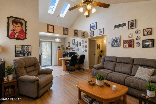 4646 N Laird Way, Tucson, AZ 85705