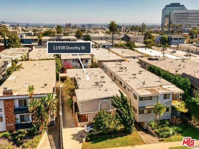 11938 Dorothy Street, Los Angeles, CA 90049