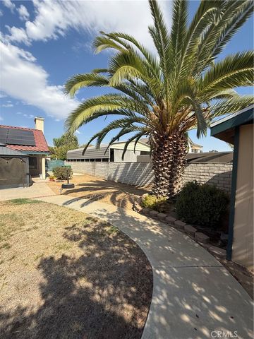 11551 Knoll Vista, Moreno Valley, CA 92555