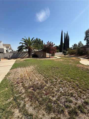 11551 Knoll Vista, Moreno Valley, CA 92555