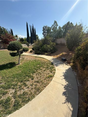11551 Knoll Vista, Moreno Valley, CA 92555