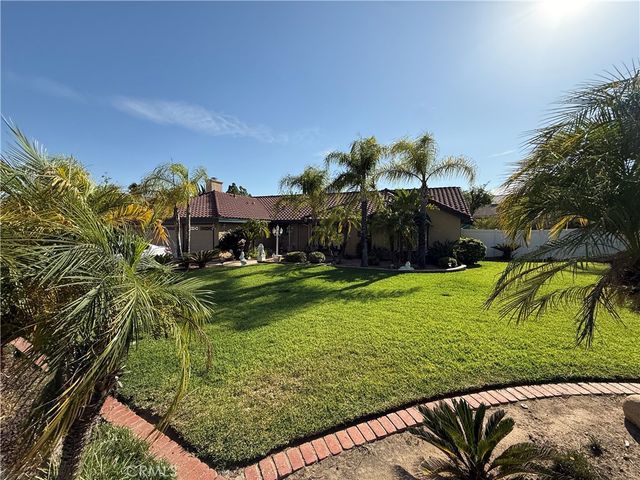 11551 Knoll Vista, Moreno Valley, CA 92555