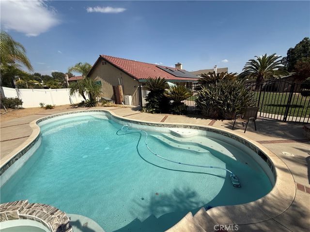 11551 Knoll Vista, Moreno Valley, CA 92555