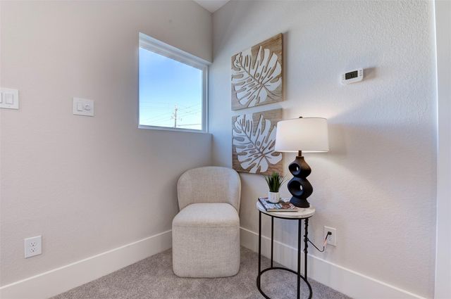 5132 Rosslyn Road, Houston, TX 77018