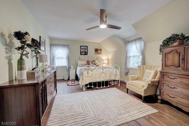 67 Harrison St, Verona Twp., NJ 07044