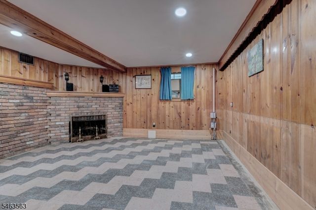 67 Harrison St, Verona Twp., NJ 07044