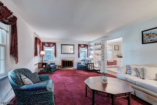 67 Harrison St, Verona Twp., NJ 07044