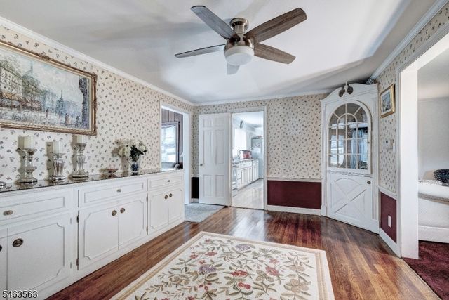 67 Harrison St, Verona Twp., NJ 07044