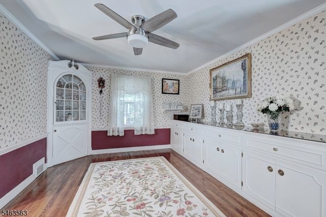 67 Harrison St, Verona Twp., NJ 07044