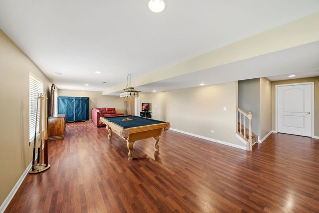 6717 Waterford Drive, Mchenry, IL 60050