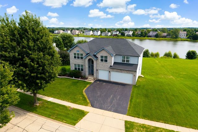 6717 Waterford Drive, Mchenry, IL 60050