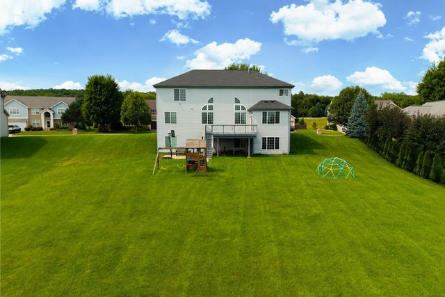 6717 Waterford Drive, Mchenry, IL 60050