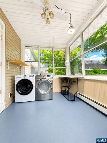 949 Garrison Avenue, Teaneck, NJ 07666