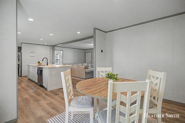 1285 Ashbrook Street, Belmont, MI 49306