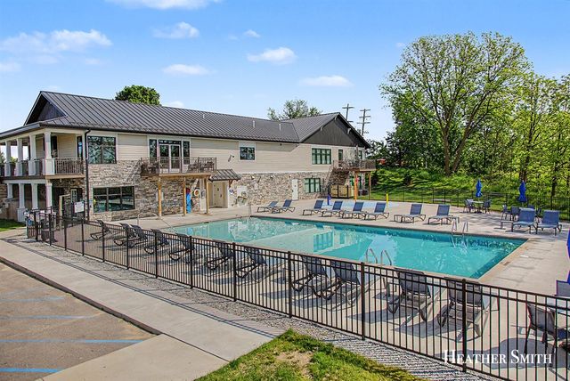 1285 Ashbrook Street, Belmont, MI 49306