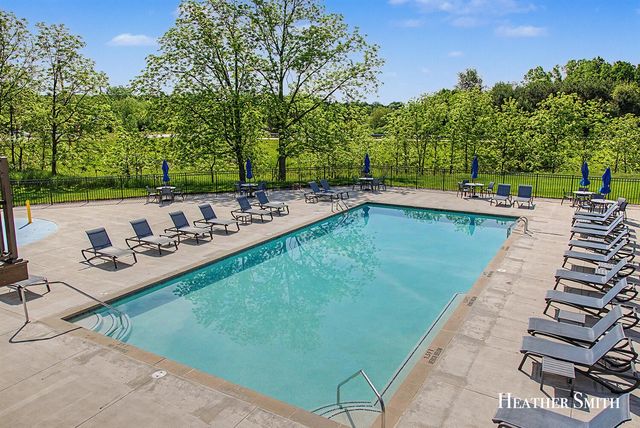 1285 Ashbrook Street, Belmont, MI 49306
