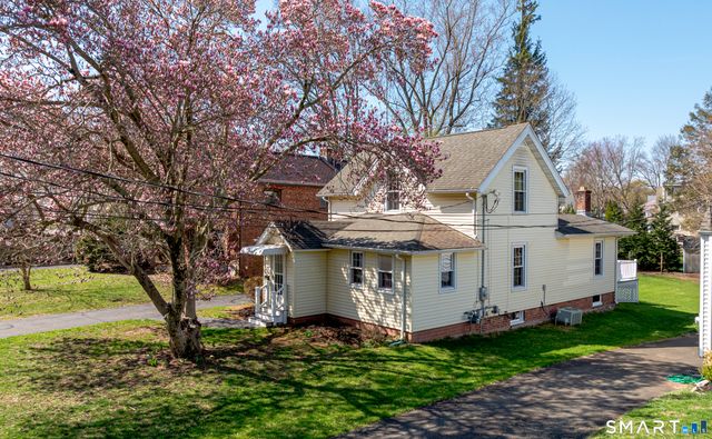 22 Colony Street, Hamden, CT 06518