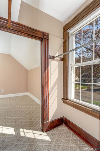 22 Colony Street, Hamden, CT 06518