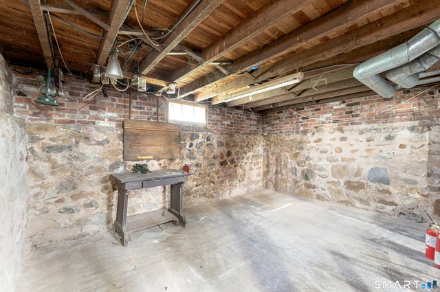 22 Colony Street, Hamden, CT 06518