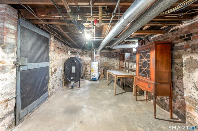 22 Colony Street, Hamden, CT 06518